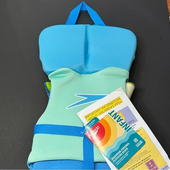 Speedo Blue Wave Shark Kids' Life Vest - Picture 2 of 3
